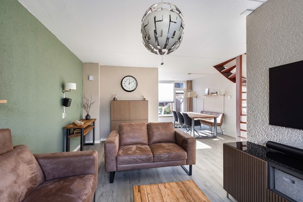 Foto - Te koop: Fijne gezinswoning met carport!